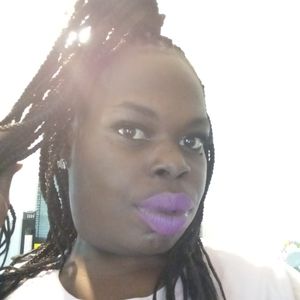 Meet your Posher, Allyson